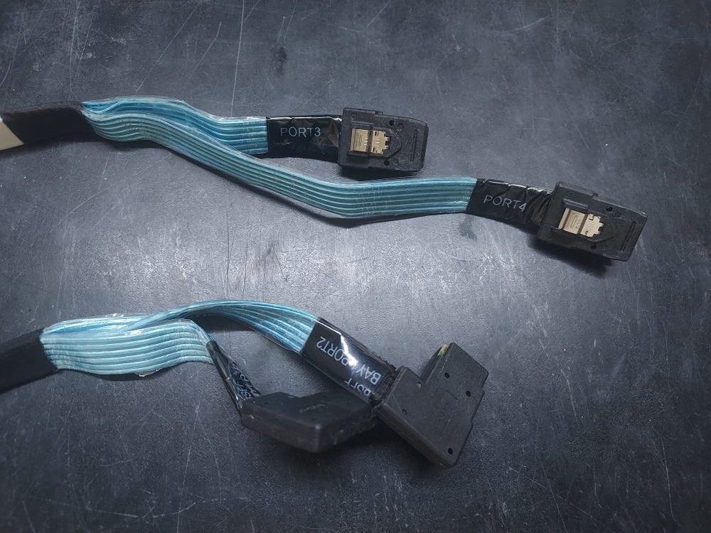 HP-SAS-Expander-Cables-1_v1