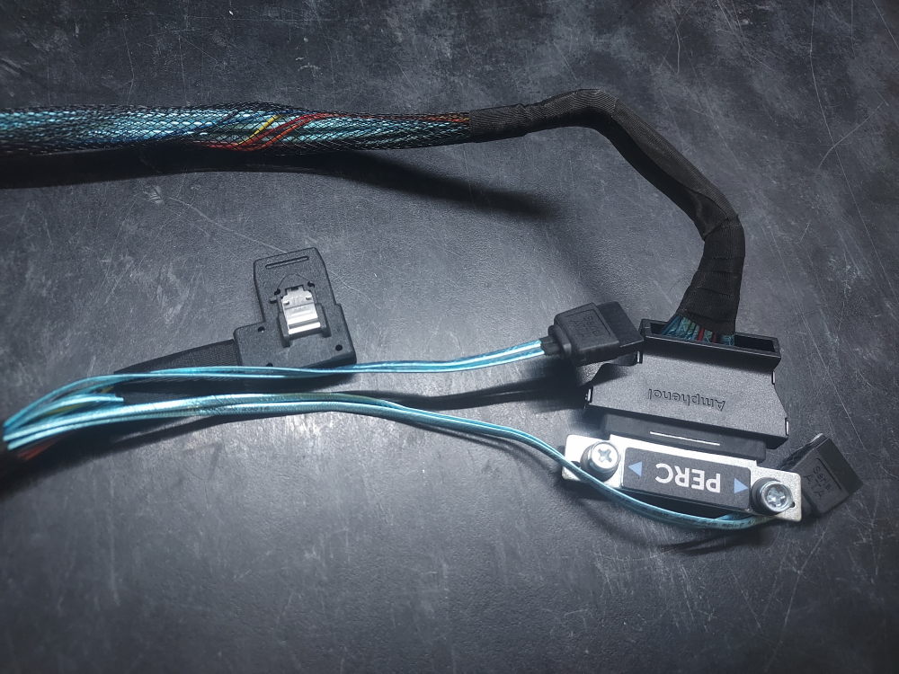R430-4B-PERC-Cable