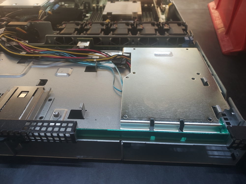 R430-4B-SFF-Caddy