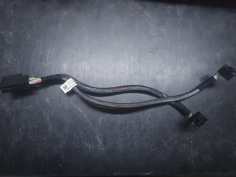 PCIe RAID cable for Dell PowerEdge R540