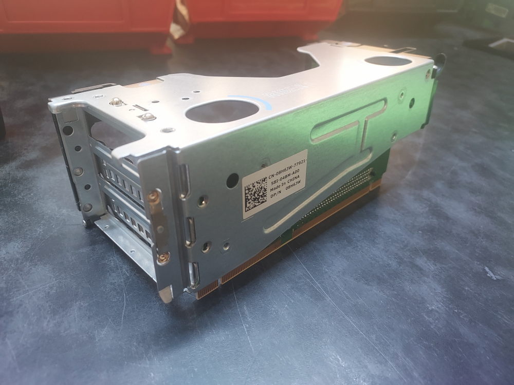 R730-Riser1