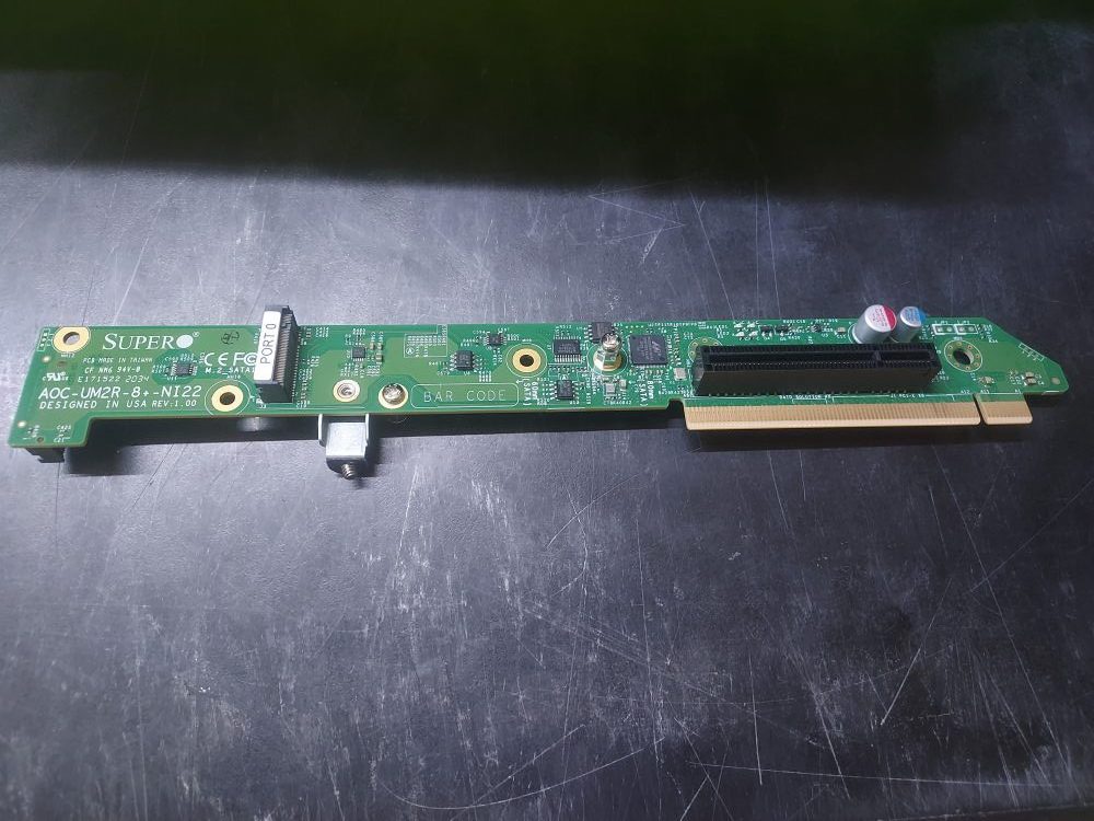 Supermicro AOC-UM2R-8+-NI22 Riser Card