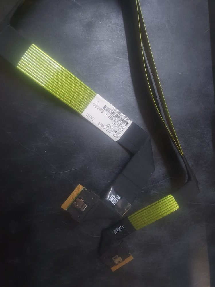 NVME signal cable P20857-001