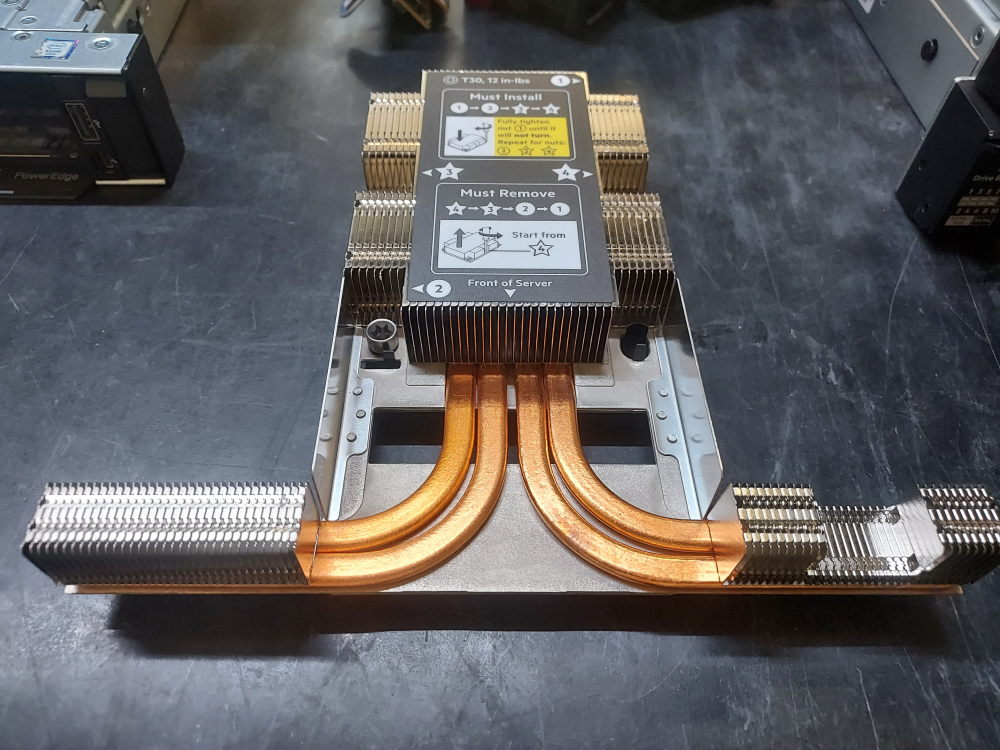 High performance heatsink compatible with HP DL 360 G10 servers