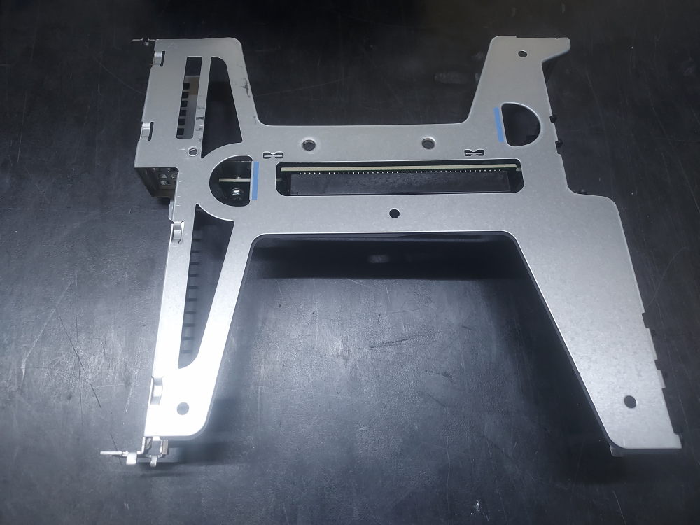 R240 Riser 0593D8