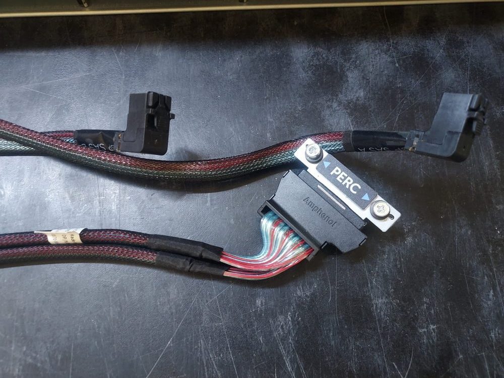 R730 8 Bay SFF Mini Mono Cable 0F037K