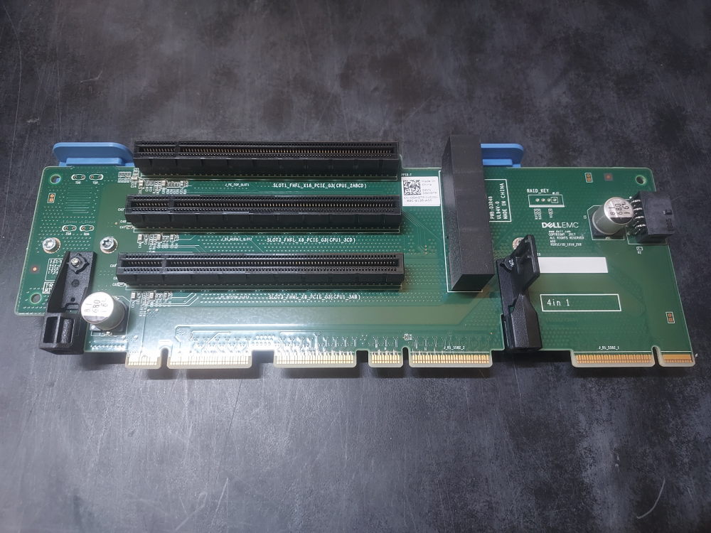 The third and final variation of riser 1 for the Dell PowerEdge R740 and R740xd servers.