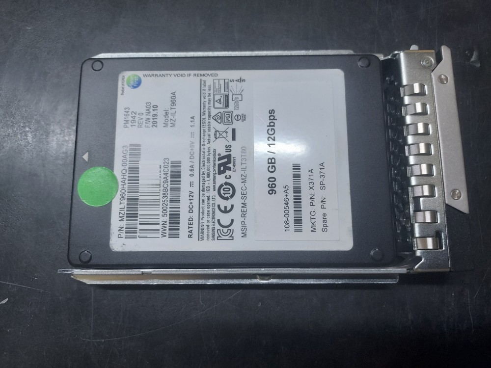 X371_S1643960ATE