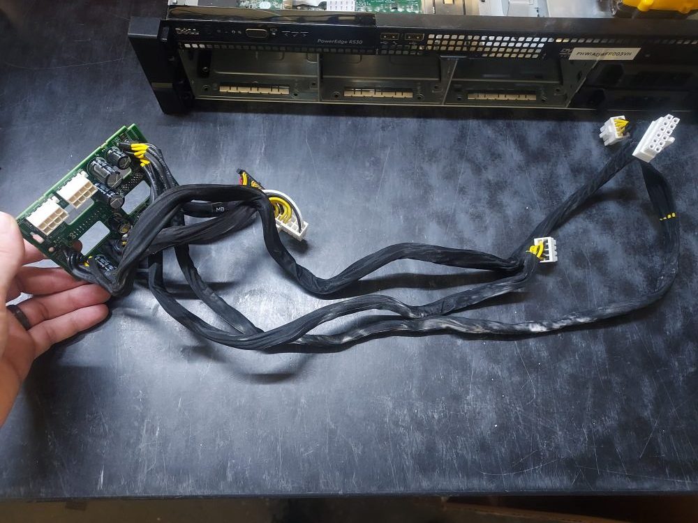 Power Distribution board for the Dell PowerEdge R530
