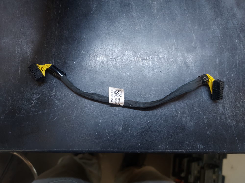 Dell PowerEdge R940 8 Bay SFF Signal Cable