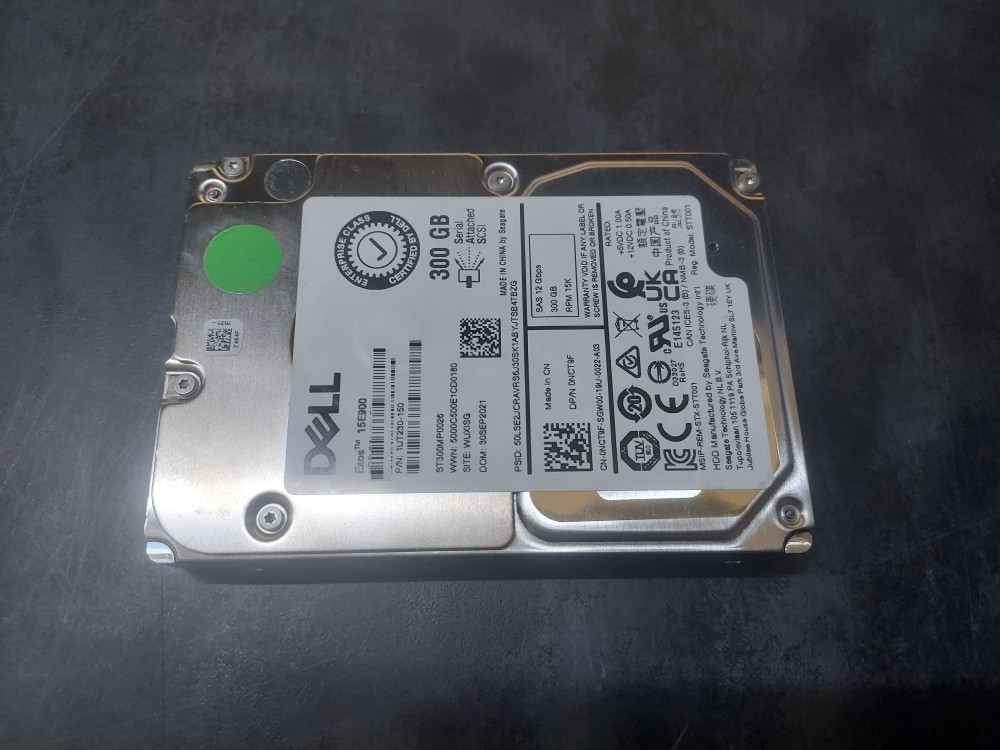 ST300MP0026