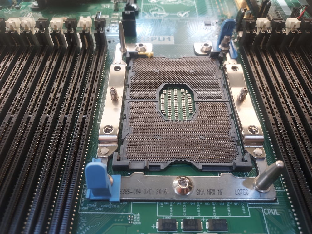 Dell PowerEdge R640 CPU pins