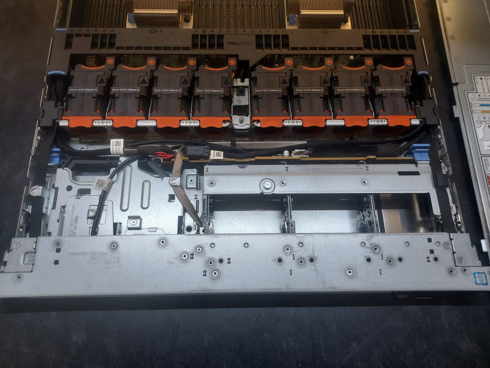 Dell PowerEdge R640 cooling fans