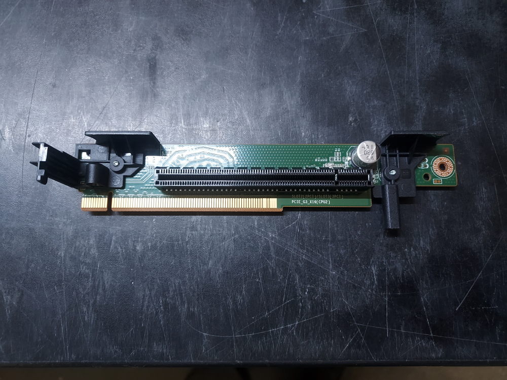 Riser 2 for the Dell PowerEdge R640