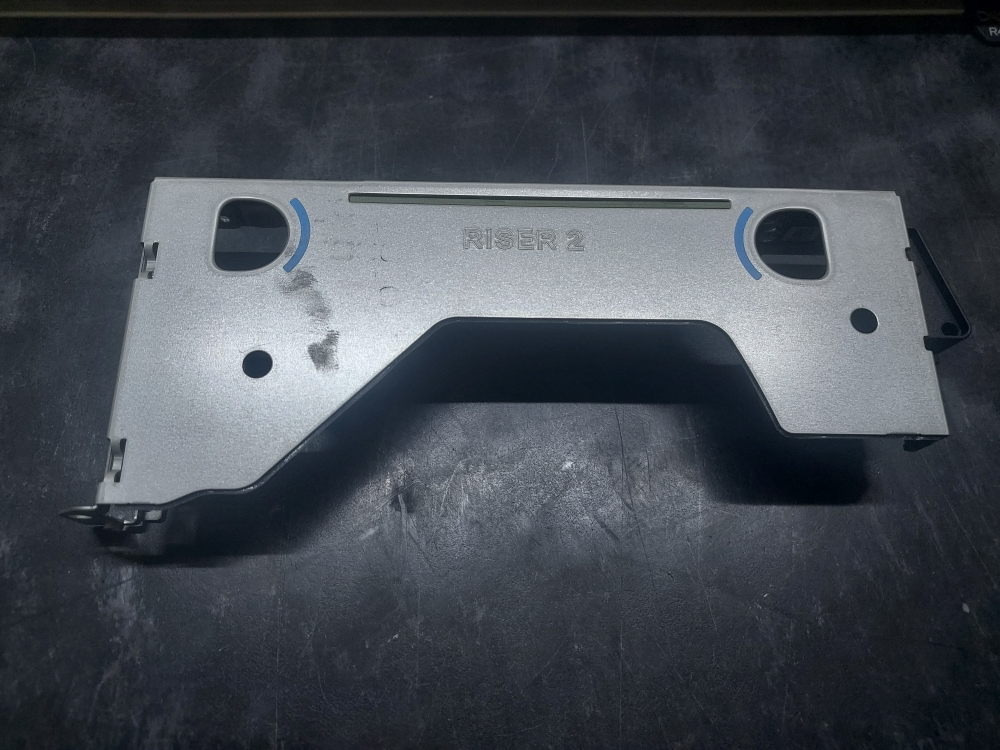 Riser 2 for the Dell PowerEdge R440