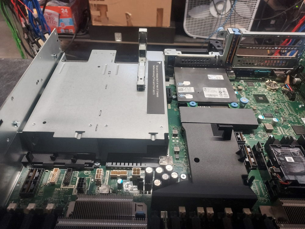 R740xd rear flex bay installation 