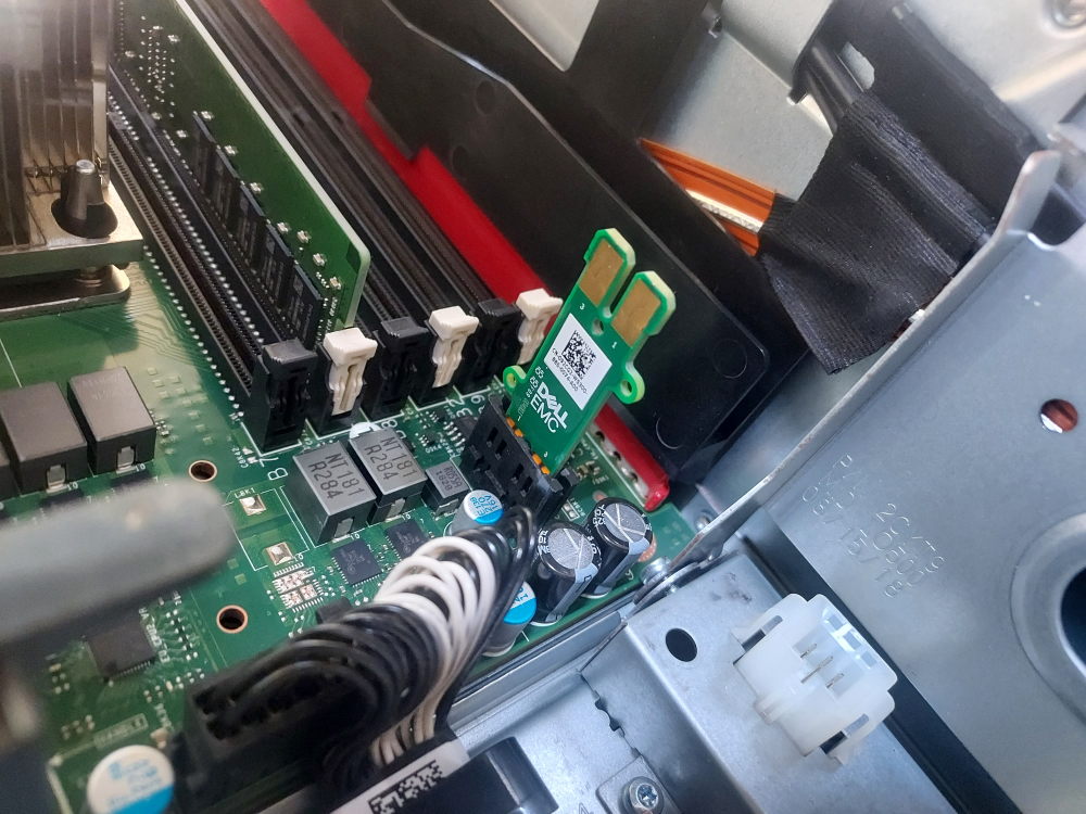 Small chip that connects the processor expansion module to the motherboard.